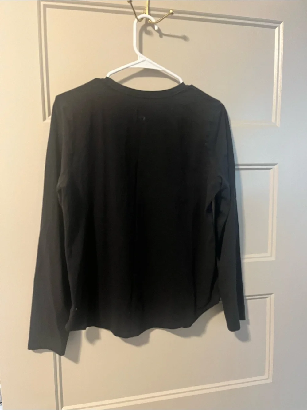 lululemon athletica Black Long-Sleeve Crew Neck Top